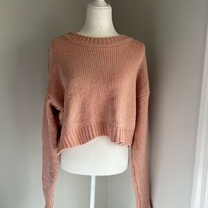 Cropped pink sweater